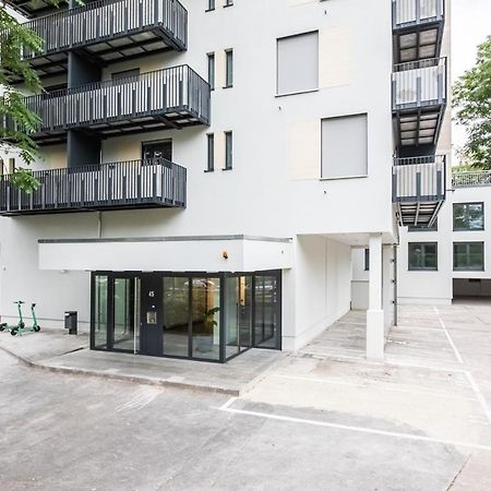 Modern Studio And Good Located Apartment Frankfurt am Main ภายนอก รูปภาพ