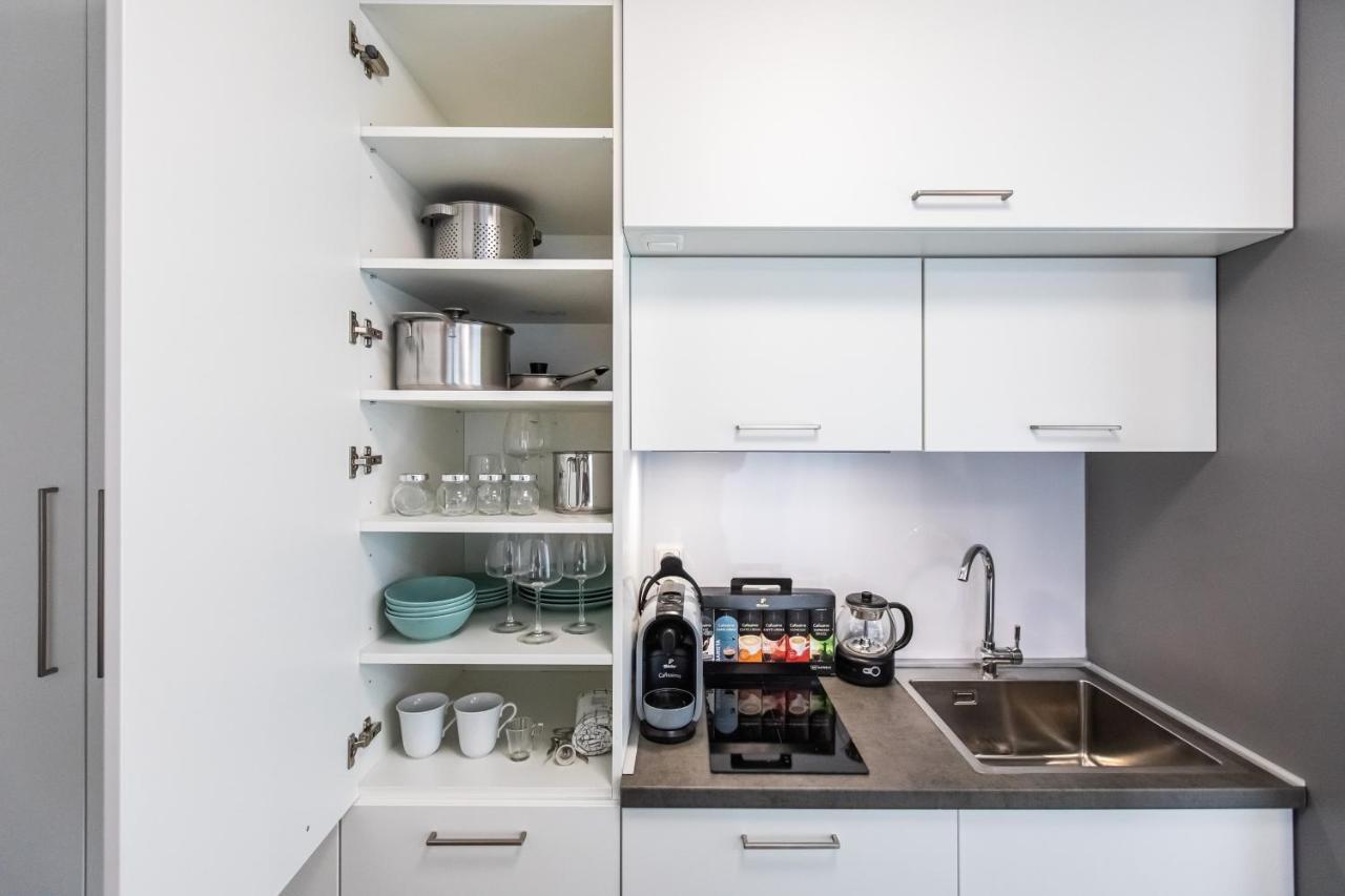 Modern Studio And Good Located Apartment Frankfurt am Main ภายนอก รูปภาพ